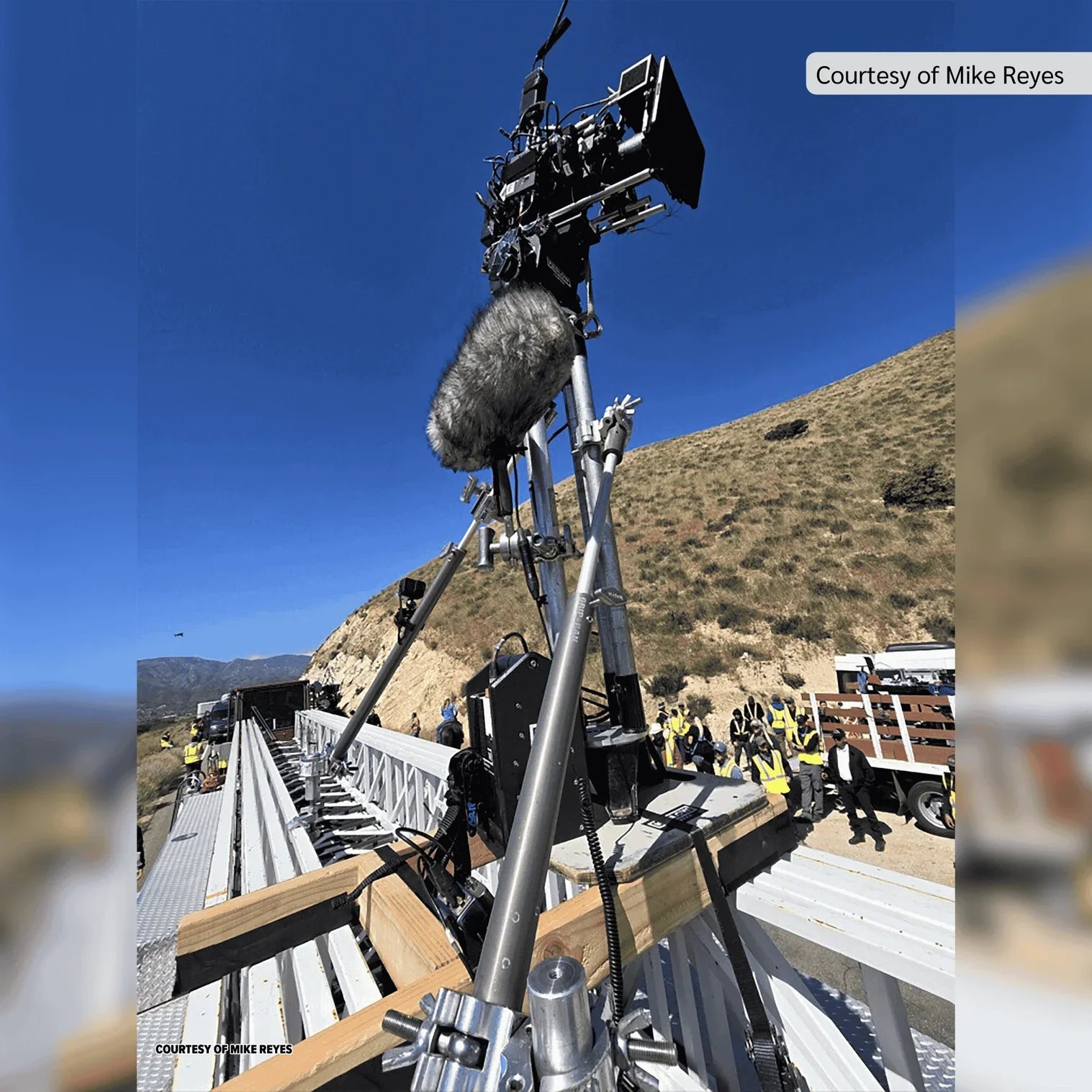 Matthews 1-1/2’’ Grip Rail