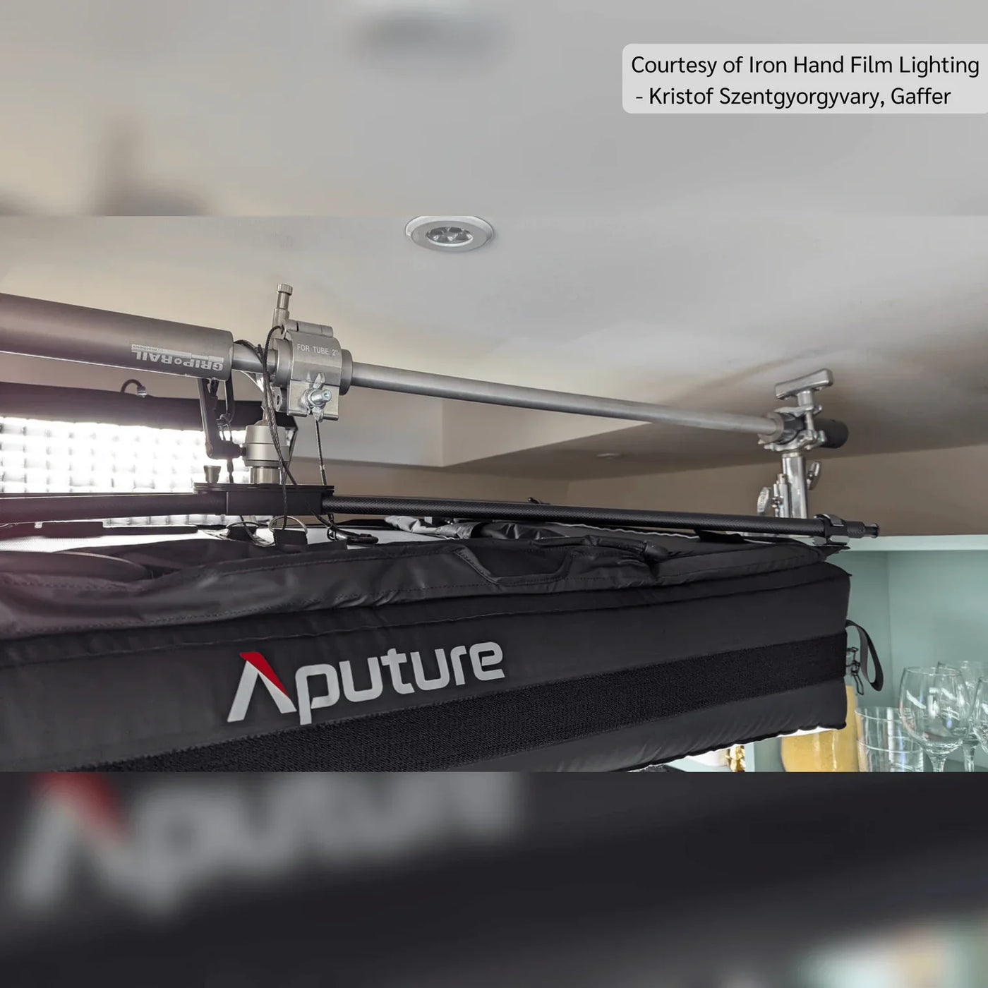 Matthews 1-1/2’’ Grip Rail