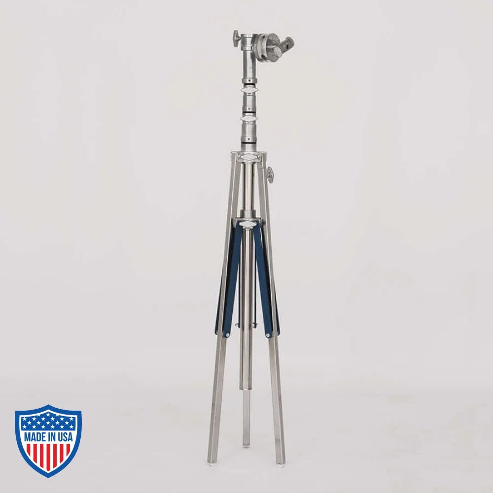 Heavy-duty Combo stand with 2-rise R/M leg and 4" grip head, ideal for film grip rigging, height adjustable from 4'2" to 11'3", 30 lbs weight.