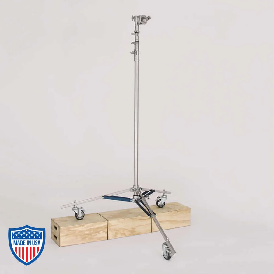 American High - High Roller 3-Rise Jr.Grip Head R/M Leg film grip and rigging equipment, extending tripod stand on wheels.