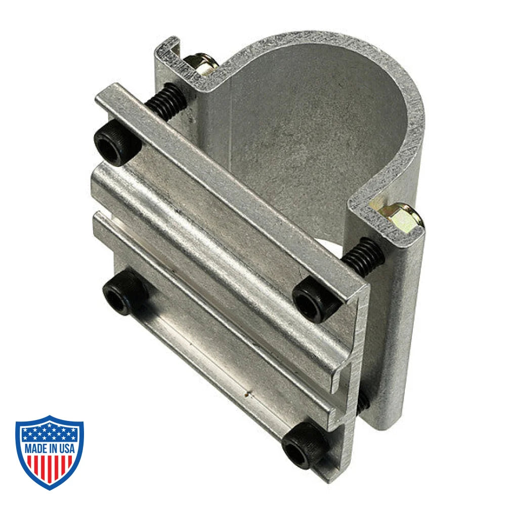 Mega-Track Hanger Short