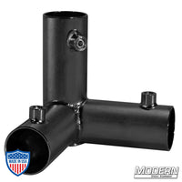 Black zinc 3-way pass through corner fitting for 1-1/4" Speed-Rail® with set screws used in film grip rigging.