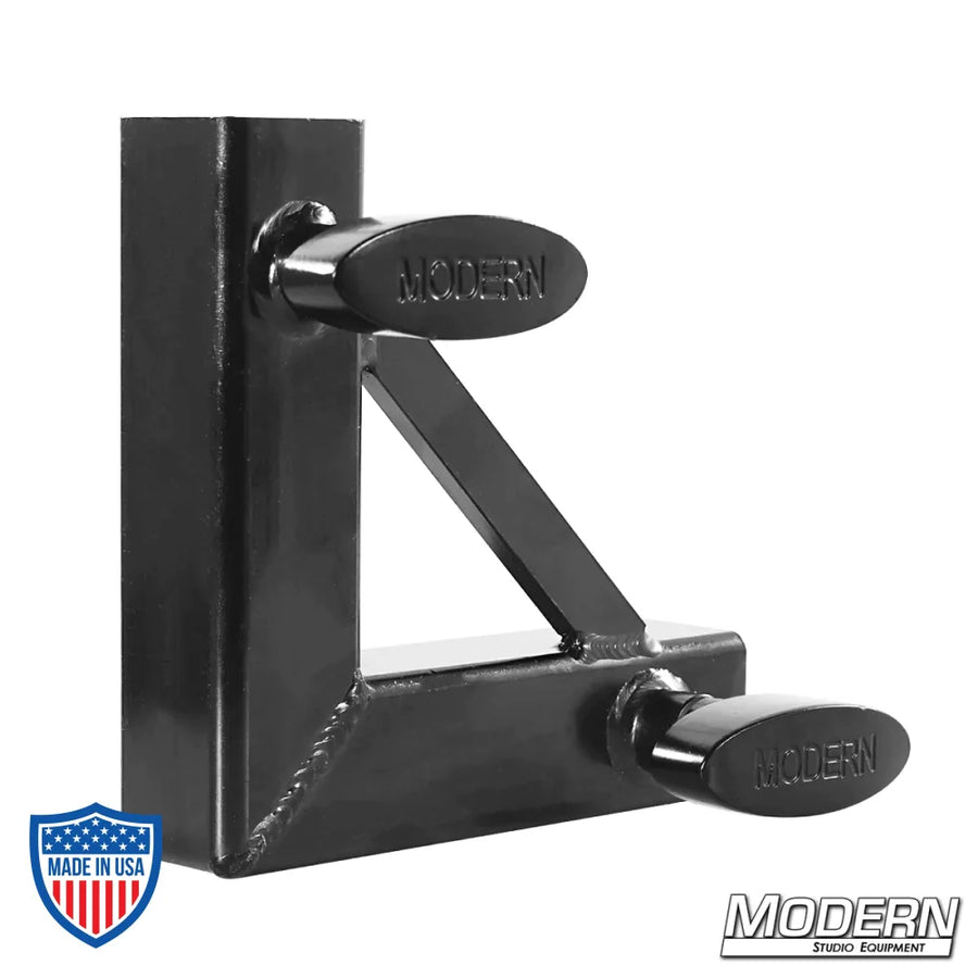 Corner fitting for 1" square tube with T-handles, black zinc finish, used in film grip and rigging to create 90-degree aluminum frames.