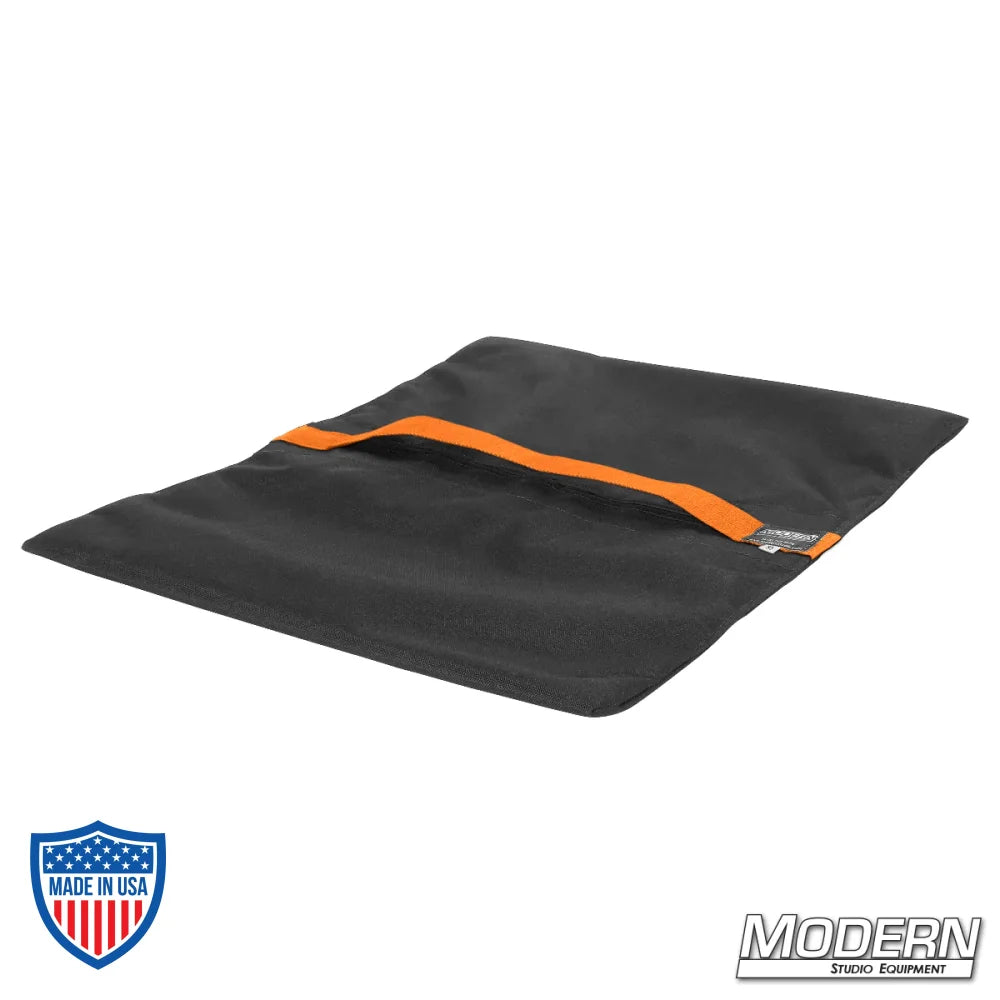 Flyaway Sandbag 50 lbs for film grip and rigging, made from Cordura 1000 with velcro closure for easy filling and emptying.
