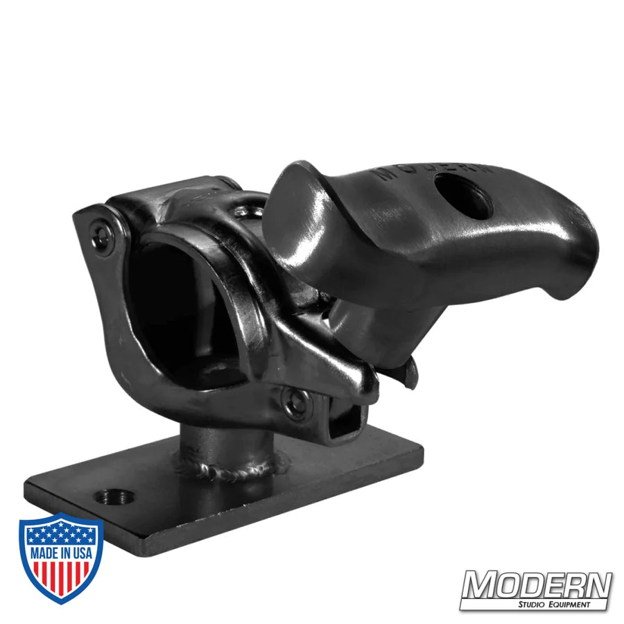 Steel grid clamp with flat swivel plate and spin handle for film grip rigging, suitable for 1-1/4" or 1-1/2" Schedule 40 aluminum Speed-Rails.