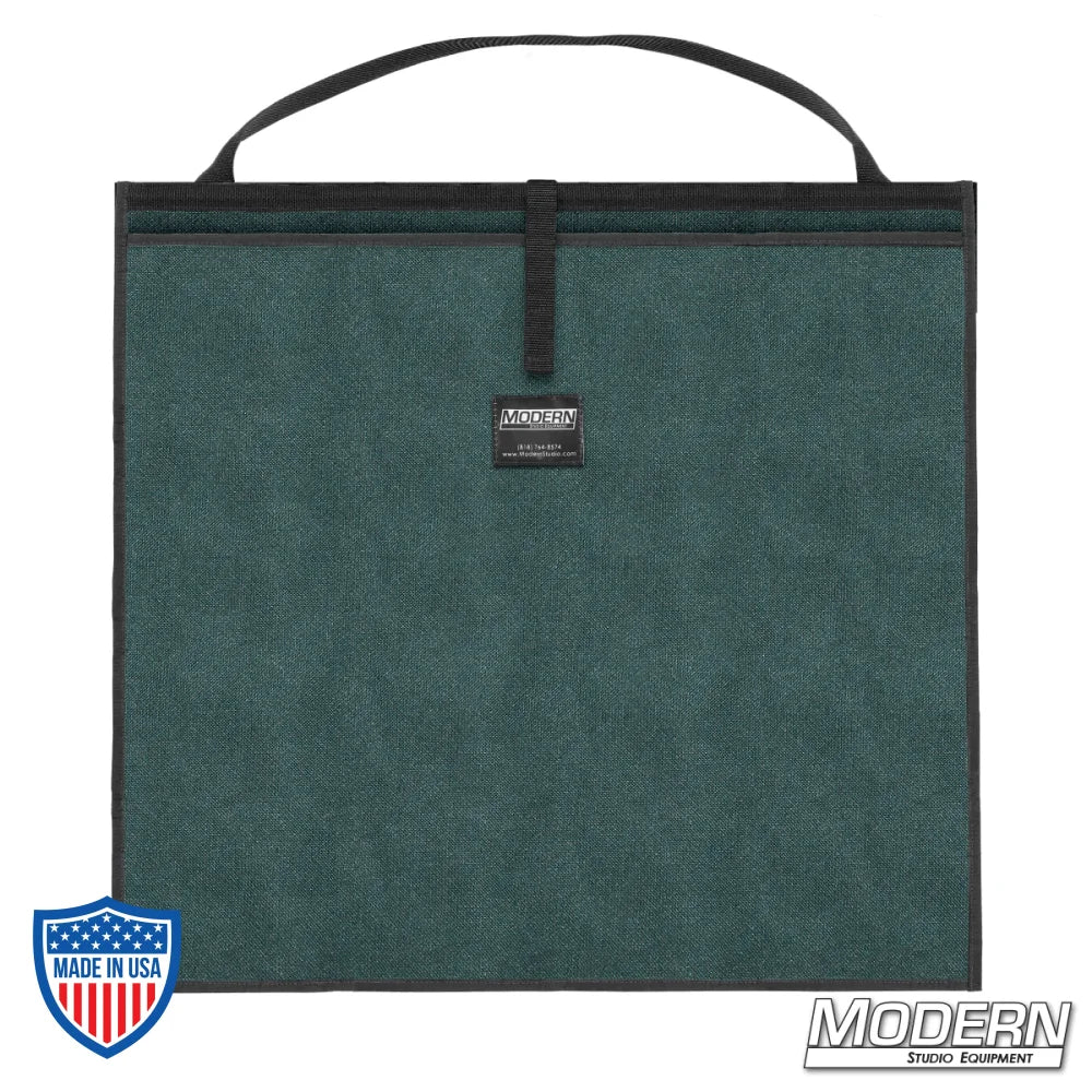 Modern Scrim Bag for 22" made with Cordura 1000 for film grip and rigging, ensuring organized lighting scrims and maintained shape.