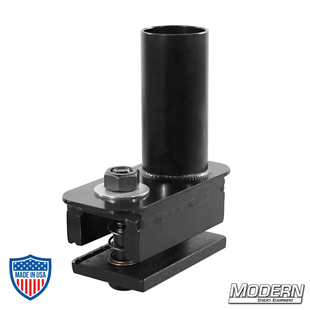 Single Uni-Body Clamp with 1-1/2" Starter - Black Zinc, ideal for film grip and rigging, steel construction for vehicle fastening.