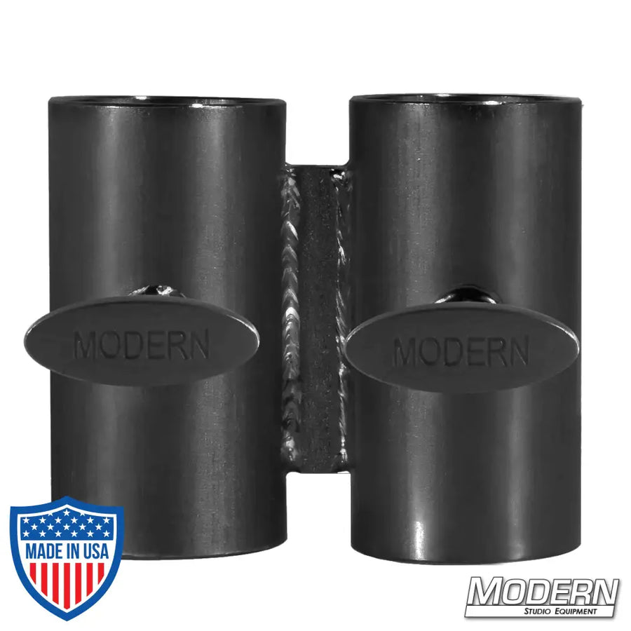 Black Narrow Over and Under 1-1/2-inch Speed-Rail® fittings with T-handles for film grip rigging